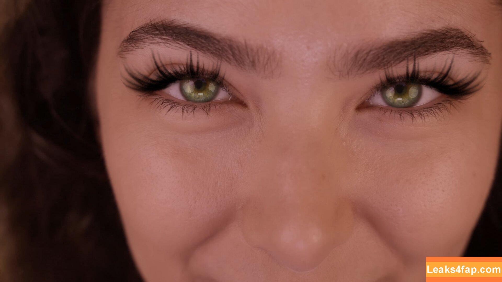 ASMR Glow / Sharon Dubois / asmr_glow / asmrglow / asmrglow_ leaked photo photo #0689