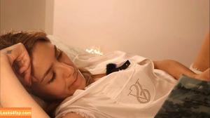 ASMR Glow photo #0101