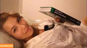 ASMR Glow photo #0106