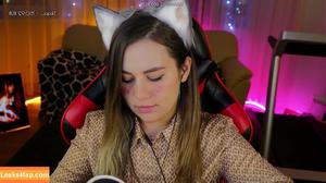 ASMR HoneyGirl photo #0008