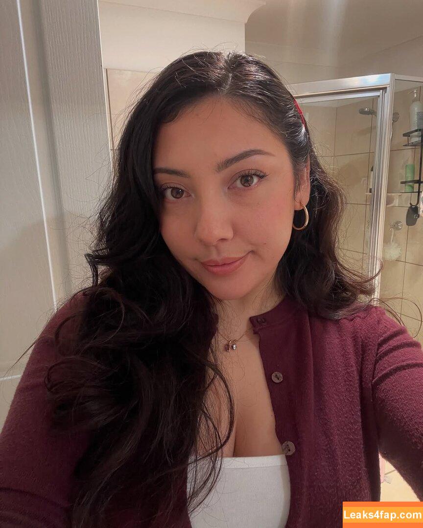ASMR JADE / asmrjade_yt leaked photo photo #0084