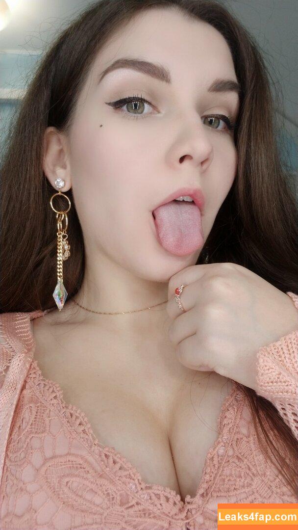 ASMR KittyKlaw / Angelina Lin / KittyKlaw / asmr.kittyklaw слитое фото фото #0351