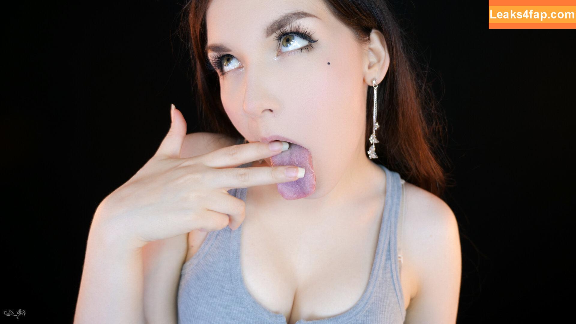 ASMR KittyKlaw / Angelina Lin / KittyKlaw / asmr.kittyklaw слитое фото фото #0545