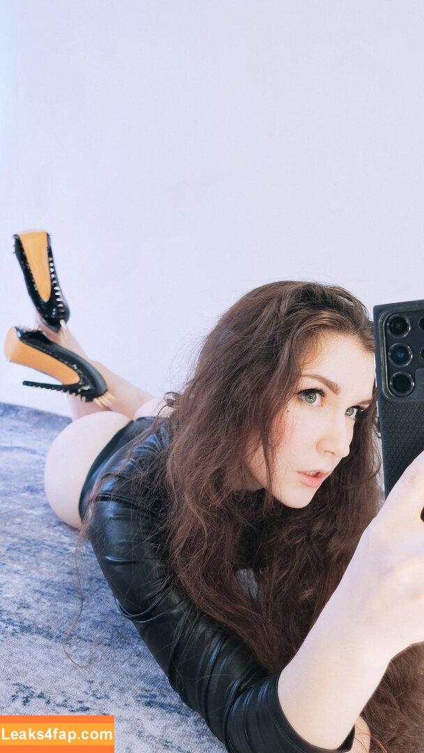 ASMR KittyKlaw / Angelina Lin / KittyKlaw / asmr.kittyklaw слитое фото фото #0707