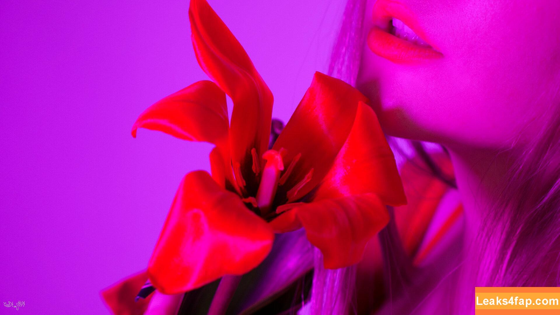 ASMR KittyKlaw / Angelina Lin / KittyKlaw / asmr.kittyklaw слитое фото фото #0762