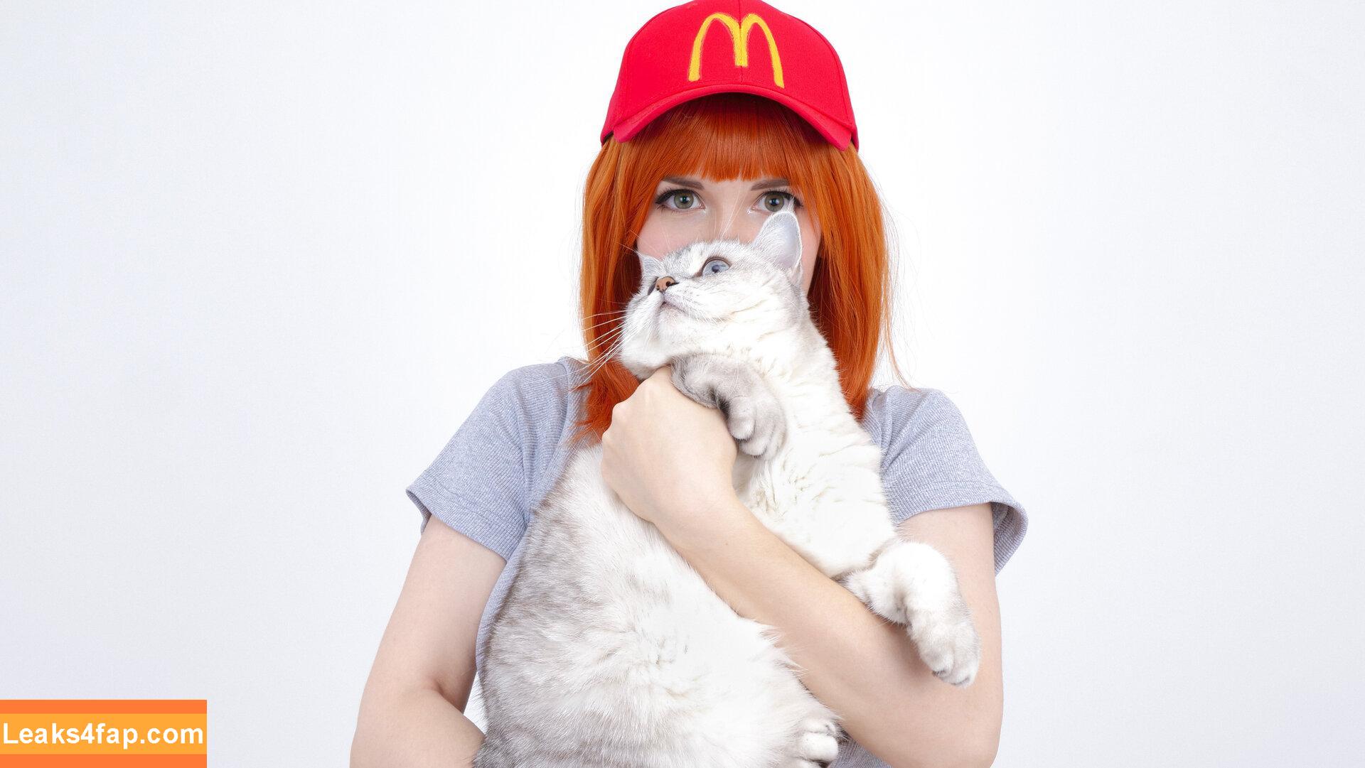 ASMR KittyKlaw / Angelina Lin / KittyKlaw / asmr.kittyklaw слитое фото фото #0889