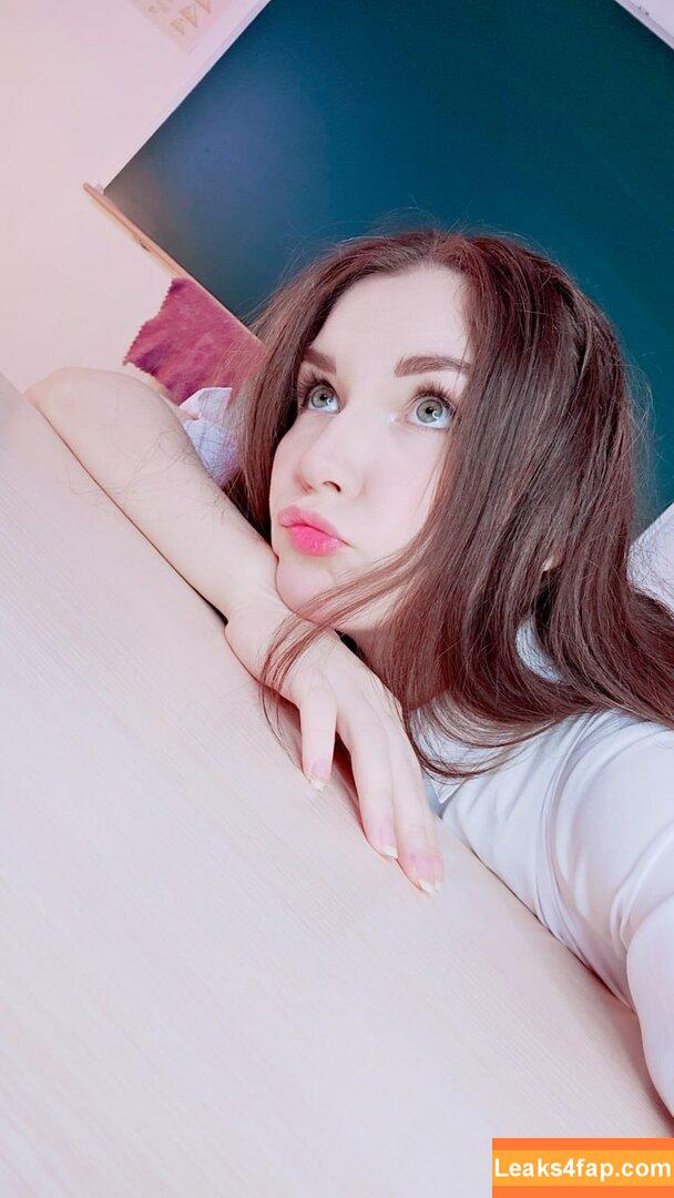 ASMR KittyKlaw / Angelina Lin / KittyKlaw / asmr.kittyklaw leaked photo photo #1130