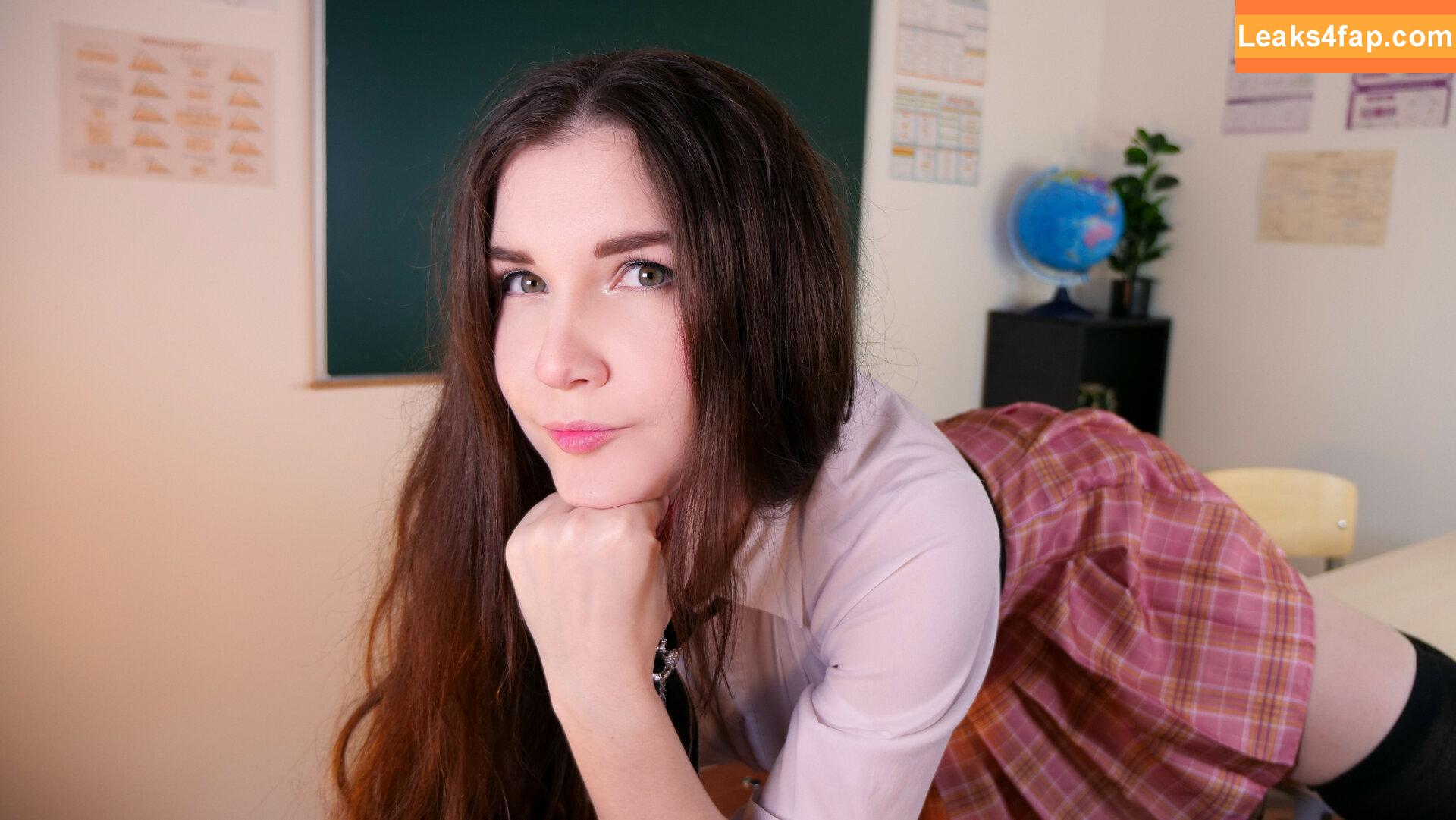 ASMR KittyKlaw / Angelina Lin / KittyKlaw / asmr.kittyklaw leaked photo photo #1136