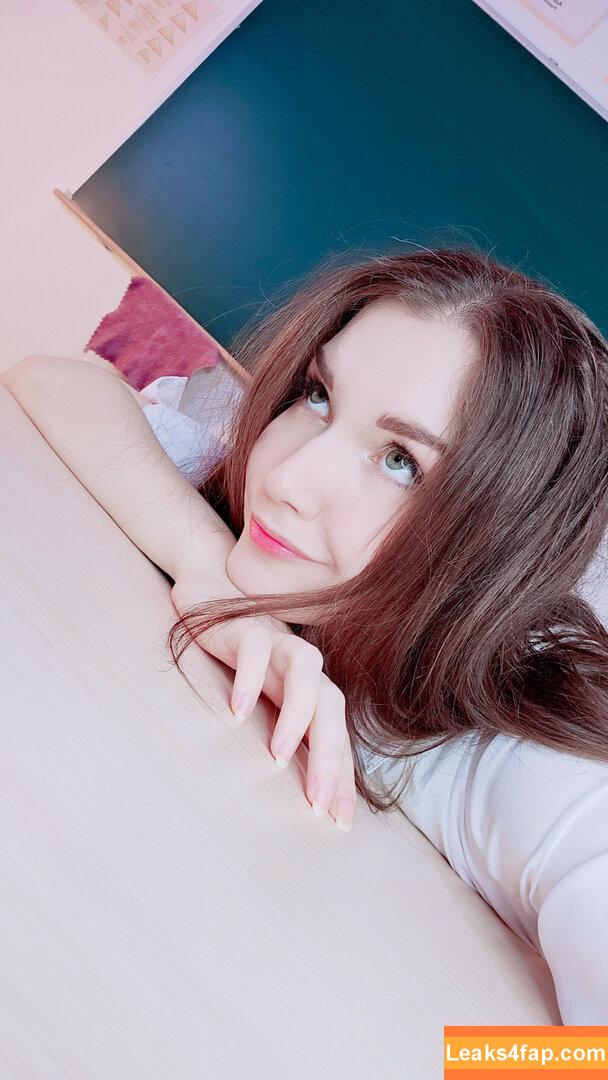 ASMR KittyKlaw / Angelina Lin / KittyKlaw / asmr.kittyklaw leaked photo photo #1141