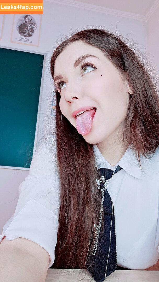 ASMR KittyKlaw / Angelina Lin / KittyKlaw / asmr.kittyklaw leaked photo photo #1153