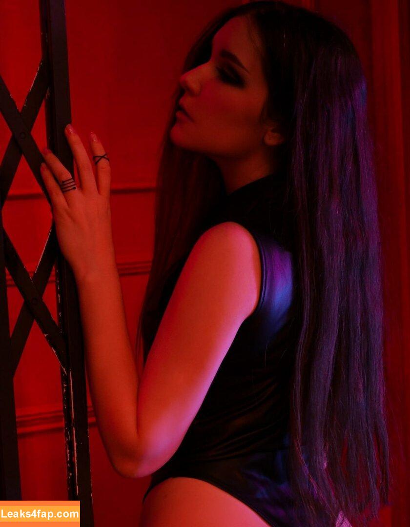 ASMR KittyKlaw / Angelina Lin / KittyKlaw / asmr.kittyklaw leaked photo photo #1295