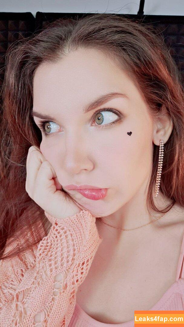 ASMR KittyKlaw / Angelina Lin / KittyKlaw / asmr.kittyklaw leaked photo photo #1299