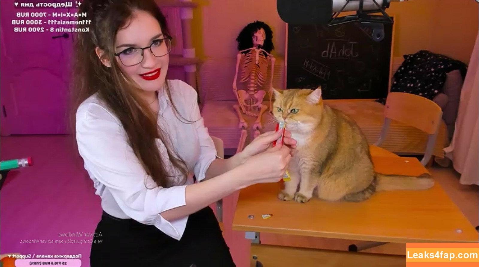 ASMR KittyKlaw / Angelina Lin / KittyKlaw / asmr.kittyklaw leaked photo photo #1628