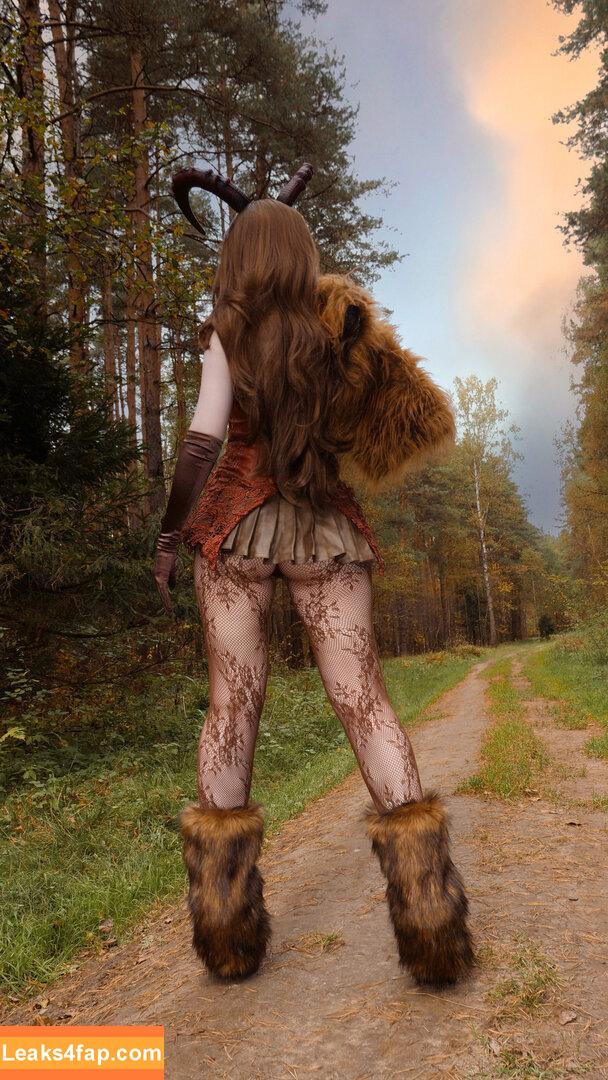 ASMR KittyKlaw / Angelina Lin / KittyKlaw / asmr.kittyklaw leaked photo photo #1956