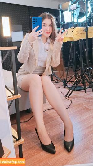 ASMR KittyKlaw фото #1015