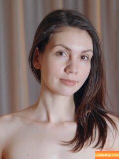 ASMR Massage / Lady Barbers - / asmrladybarbers / eliz.gry / massagevids leaked photo photo #0266