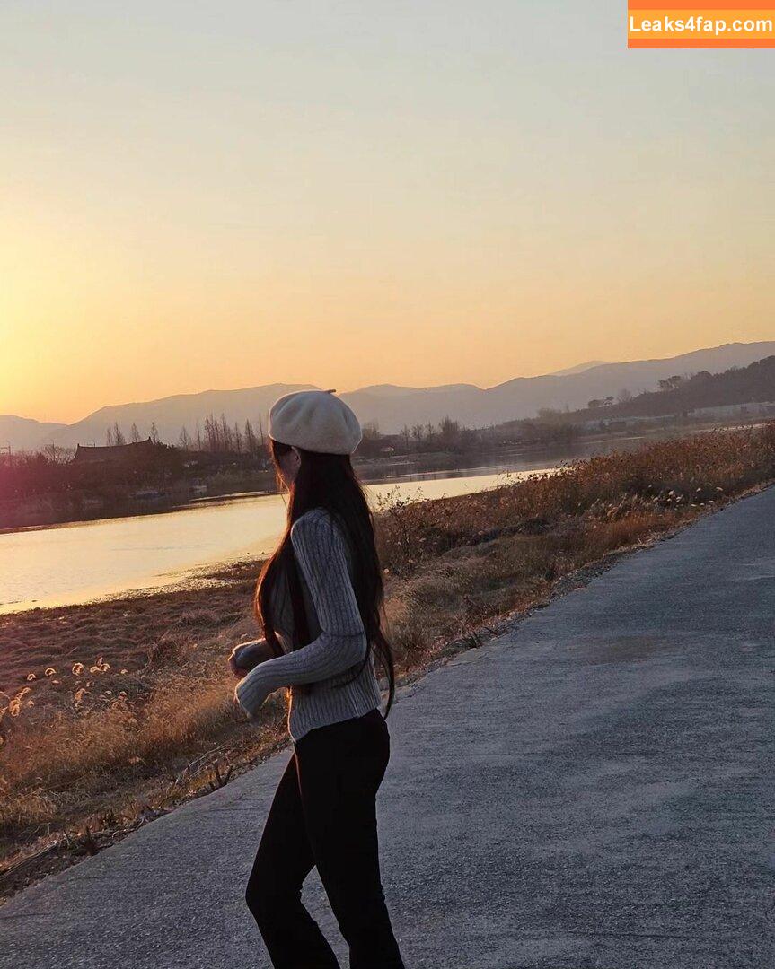asmr_nara / Nara 나라 leaked photo photo #0039
