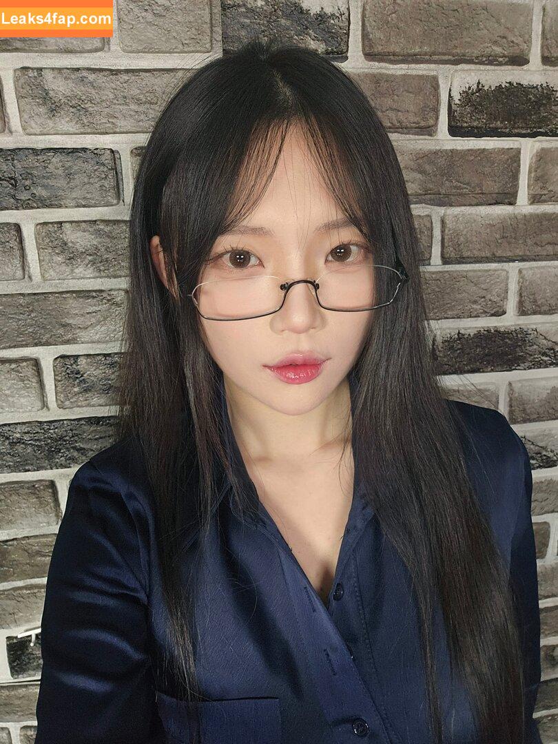 asmr_nara / Nara 나라 leaked photo photo #0040