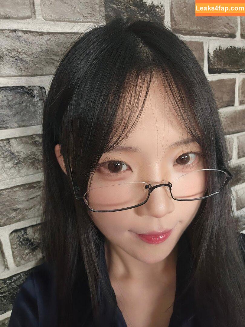 asmr_nara / Nara 나라 leaked photo photo #0046