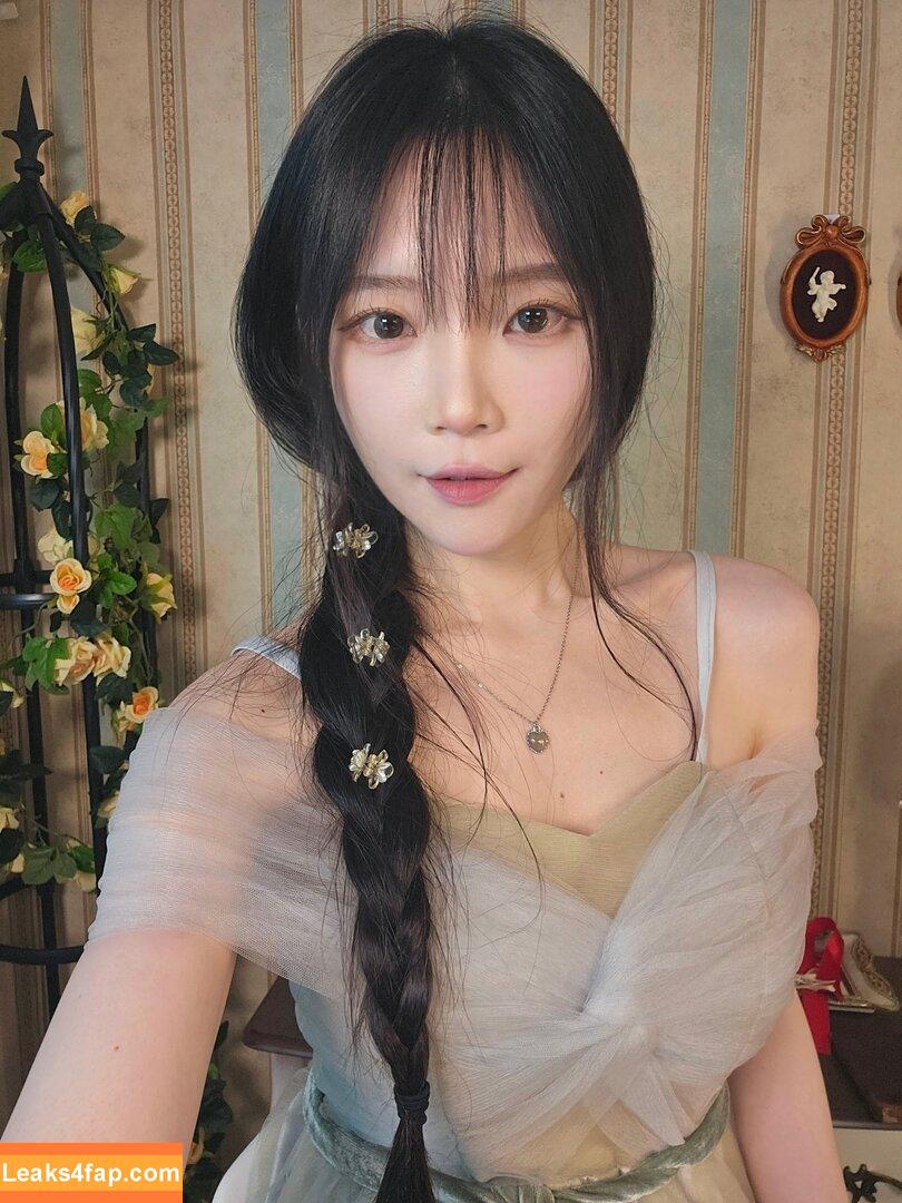 asmr_nara / Nara 나라 leaked photo photo #0080