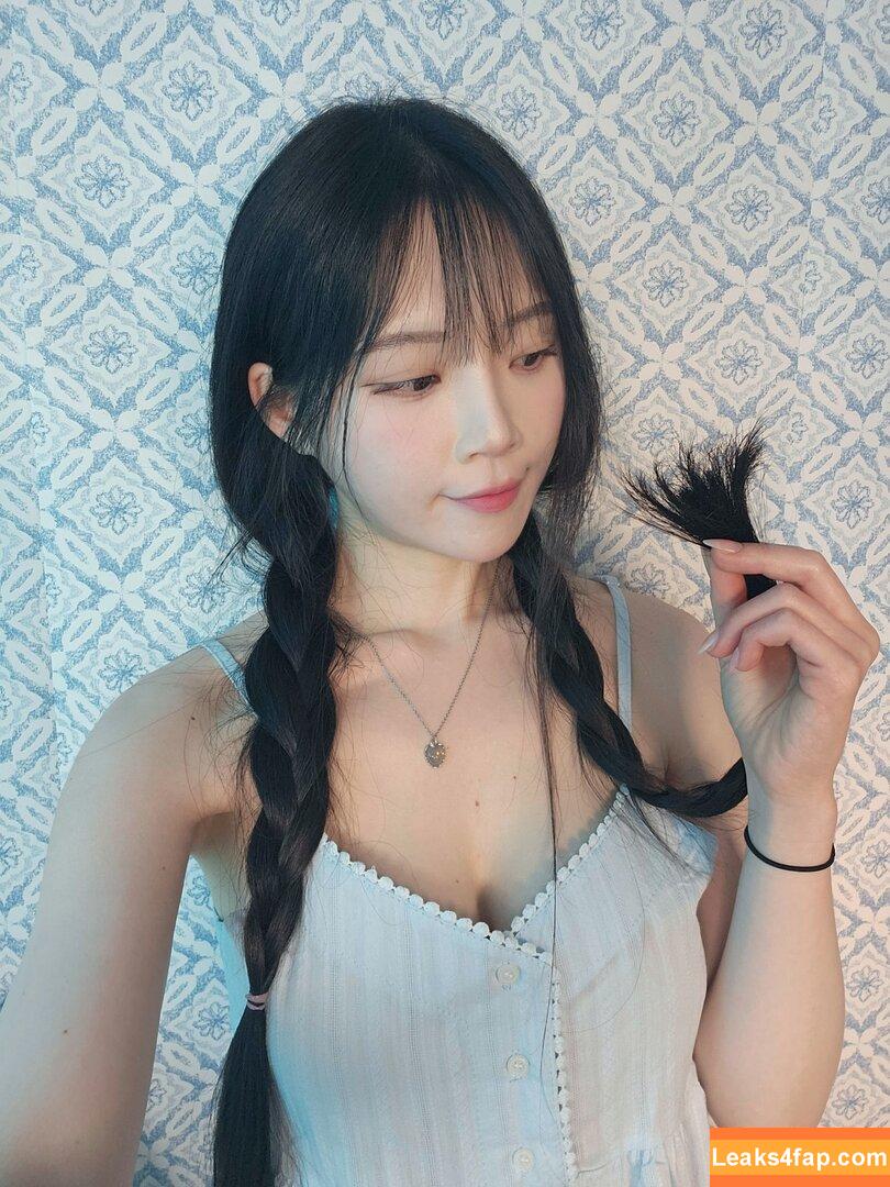 asmr_nara / Nara 나라 leaked photo photo #0098