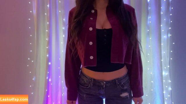 ASMR Relax / relaxingasmr / yt_relaxasmr leaked photo photo #0012