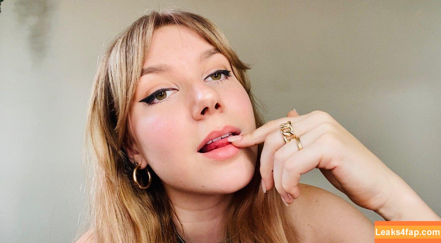 asmrbylisa / lisadhoore leaked photo photo #0020