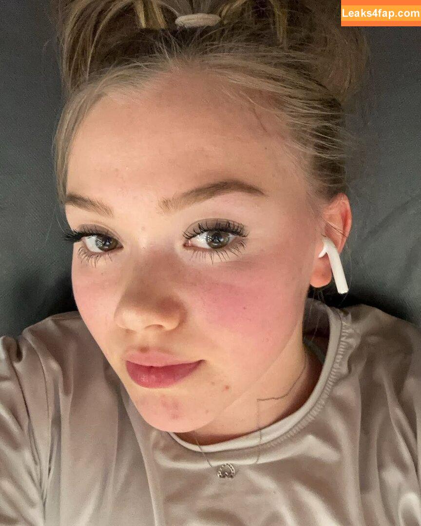 ASMRLia / liaholm leaked photo photo #0106