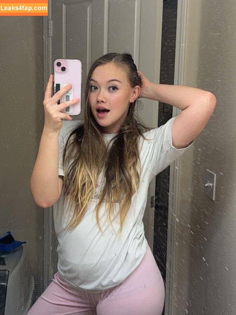 ASMRLia / liaholm leaked photo photo #0118