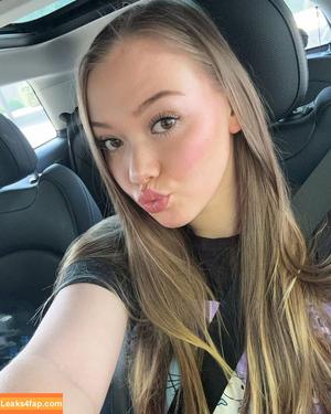 ASMRLia photo #0112