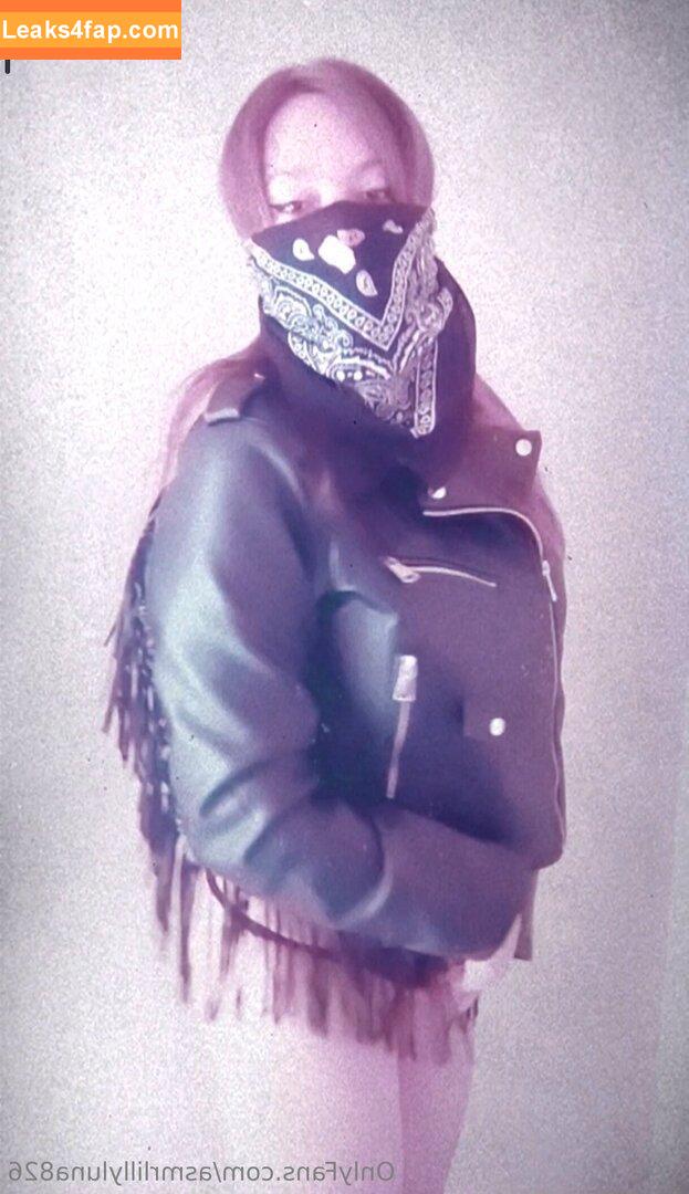 asmrlillyluna826 /  leaked photo photo #0038