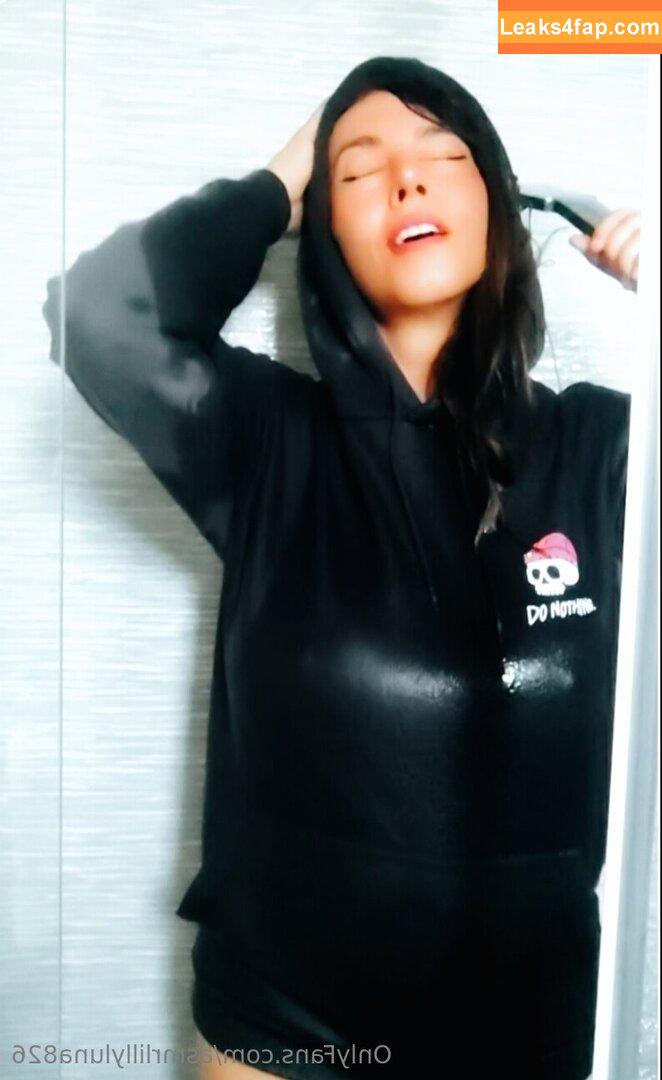 asmrlillyluna826 /  leaked photo photo #0042