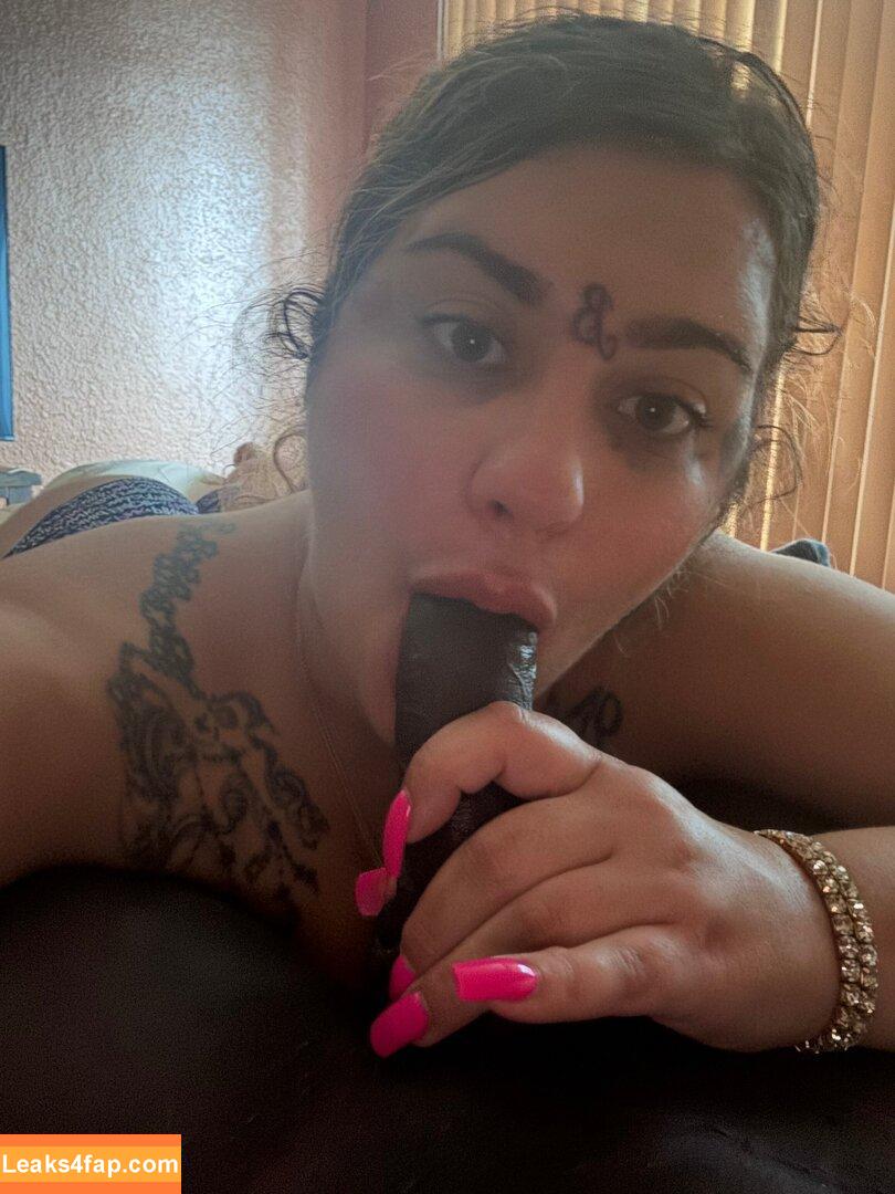 Asseatingqueen / Bellathecat / FlirtyGirlyy / Vanessa Lynn / repent_thy_sins_89 leaked photo photo #0036