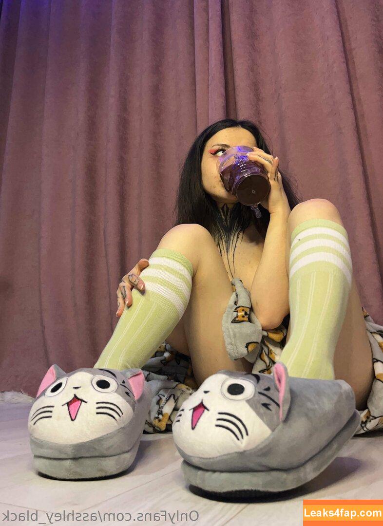 asshley_black / therealashleyblack leaked photo photo #1821