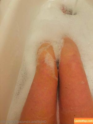 astridsecrets photo #0010