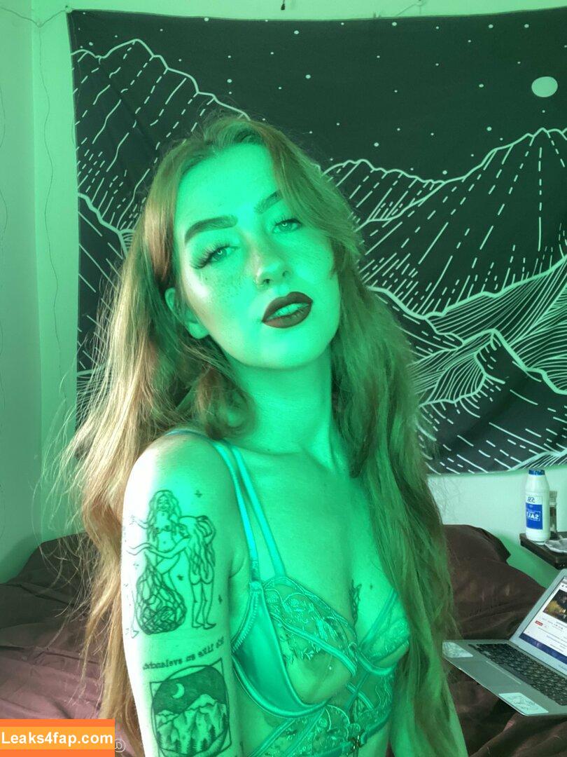 athenaaster /  leaked photo photo #0139