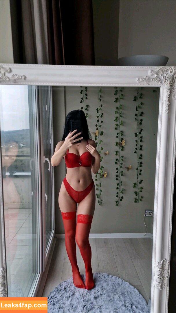 atomicbrunette18 / AtomicBrunette8 / Nina leaked photo photo #0077