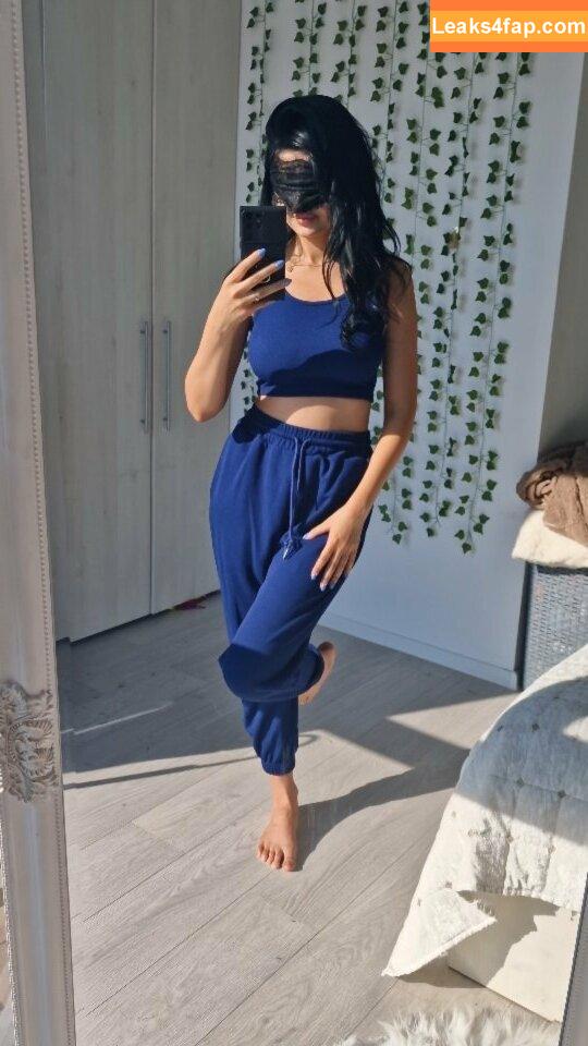 atomicbrunette18 / AtomicBrunette8 / Nina leaked photo photo #0082