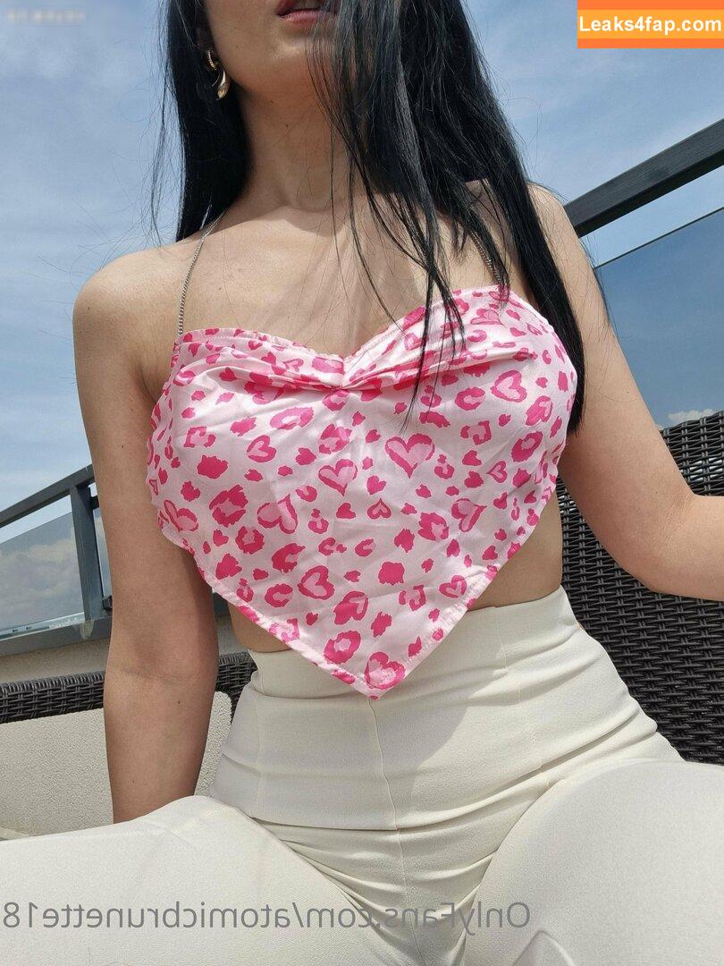 atomicbrunette18 / AtomicBrunette8 / Nina leaked photo photo #0366