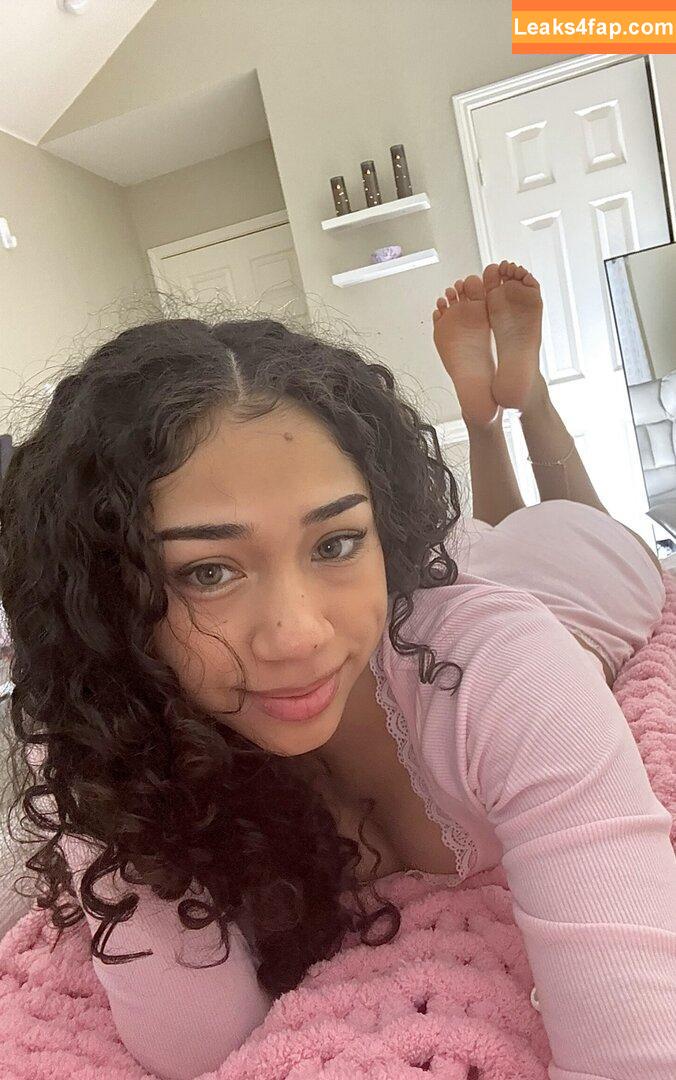 atoviah /  leaked photo photo #0017