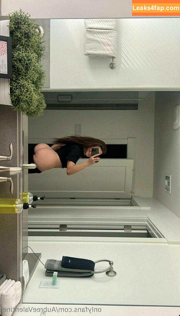 Aubree Valentine / aubree.valentine / aubreevalentine / naughtyaubree leaked photo photo #0309