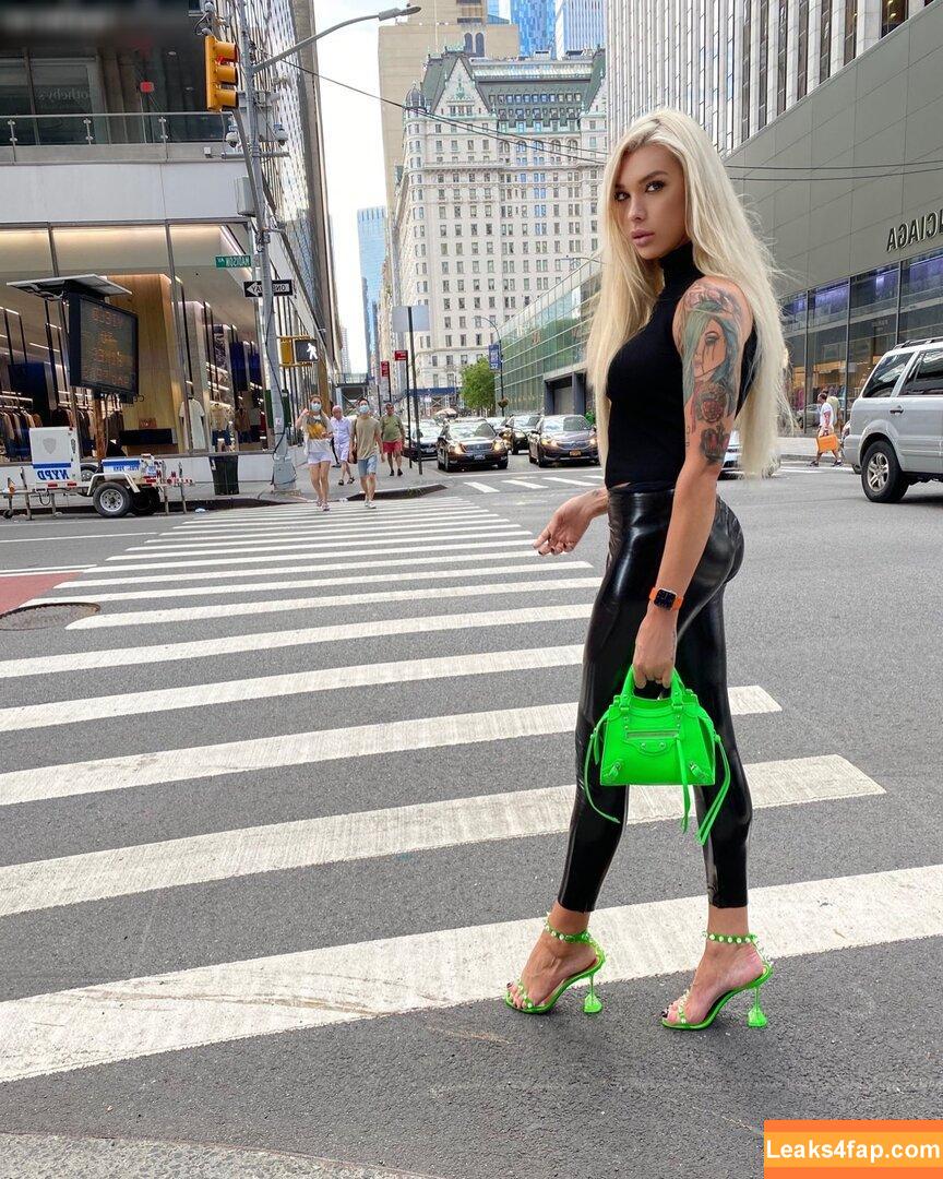 Aubrey Kate / aubreykate / aubreykatexxx / officialaubreykate leaked photo photo #0136