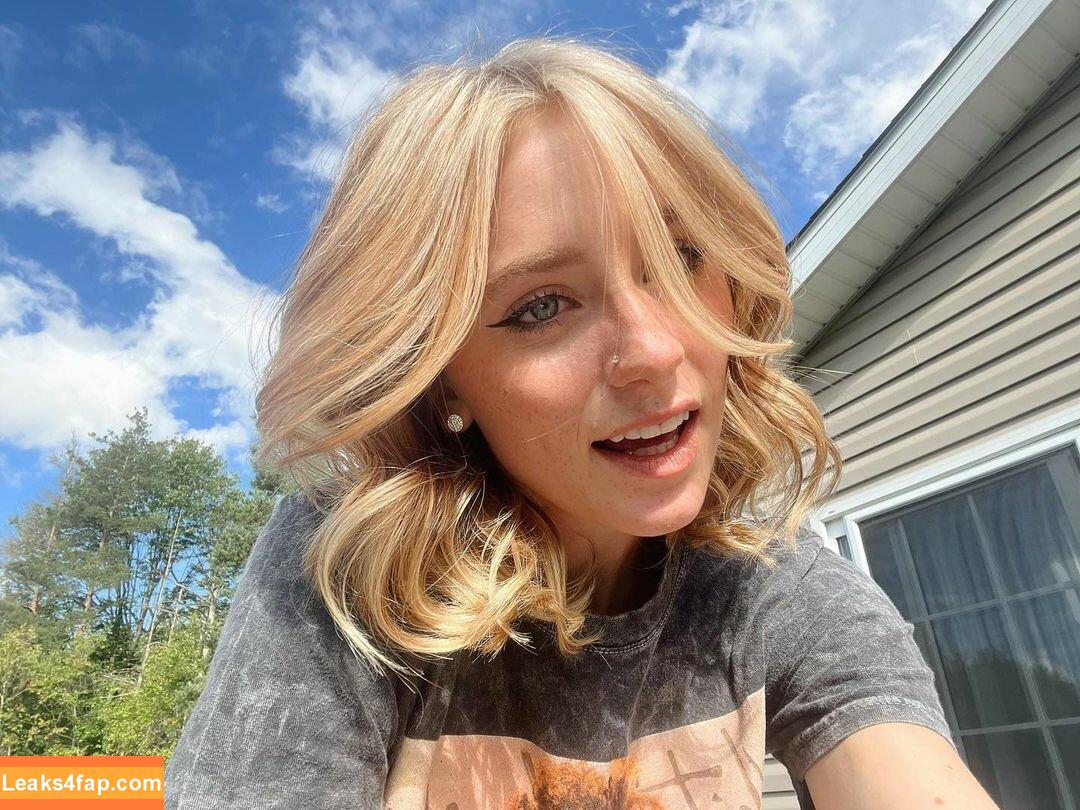 Audra Miller / anellamiller / audra.mllr / audramllr leaked photo photo #0253