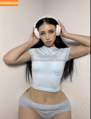 Auhneesh photo #0034