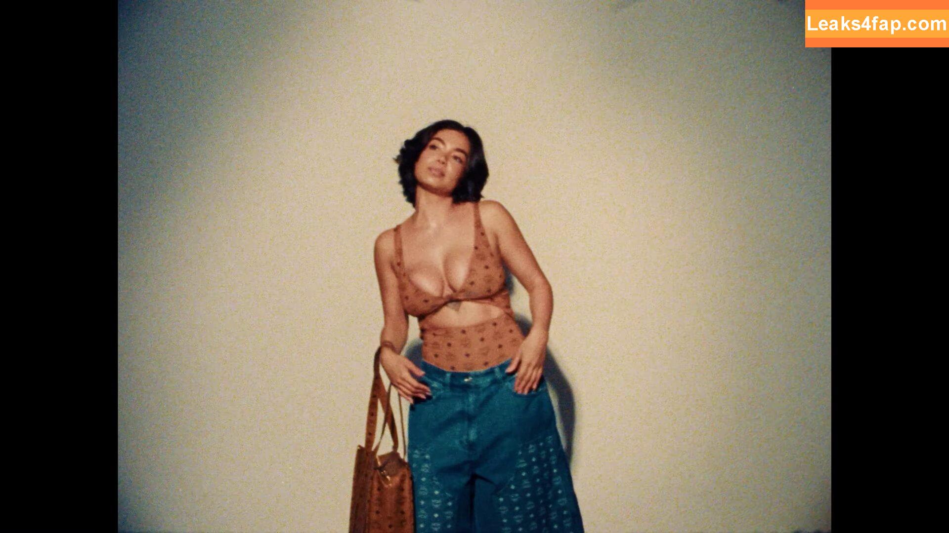 Aulii Cravalho / AuliiCravalho / Auli’i Cravalho leaked photo photo #0124