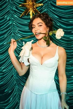 Aulii Cravalho photo #0096