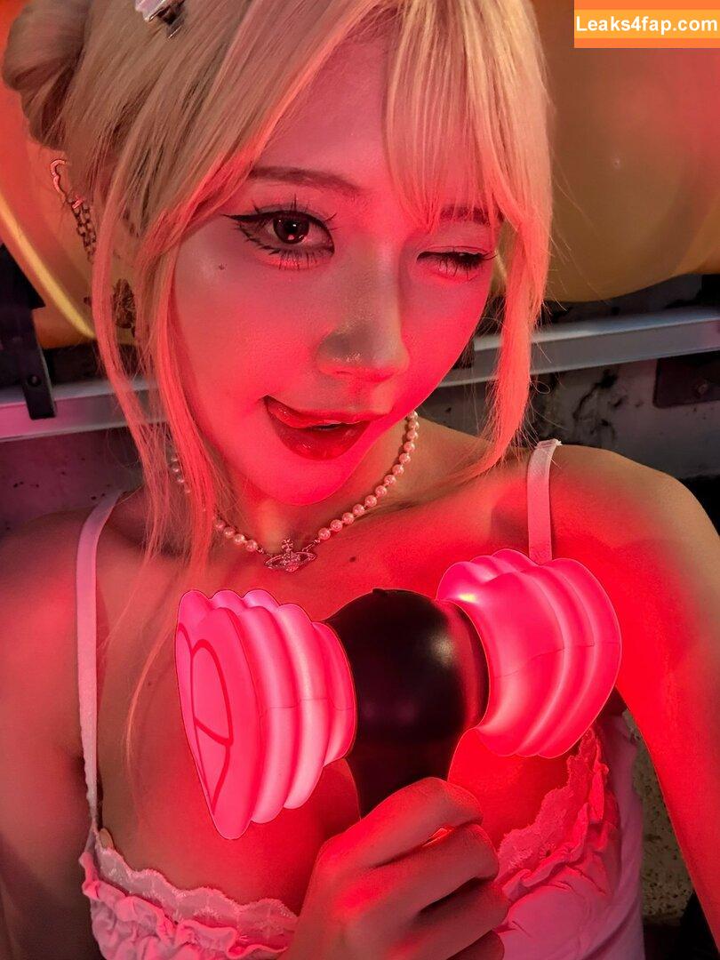 Aumx1a leaked photo photo #0177