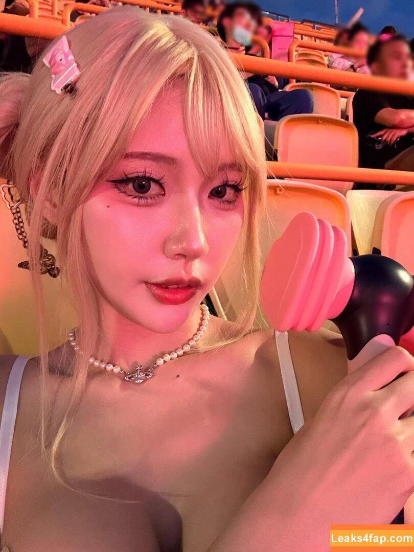 Aumx1a leaked photo photo #0179