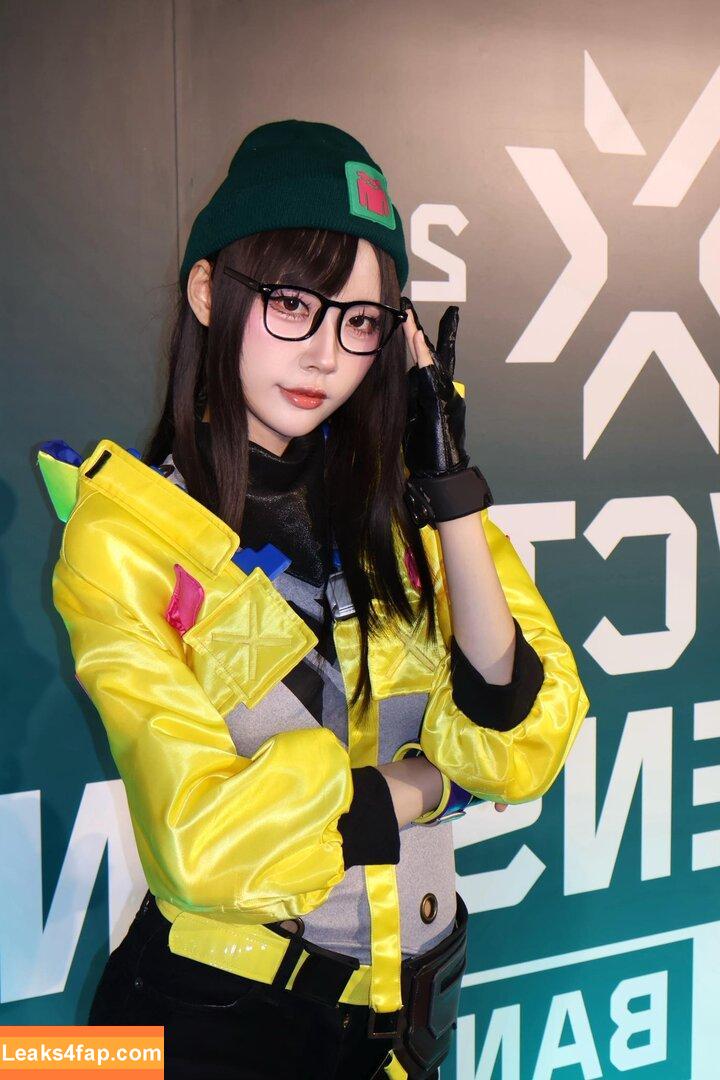 Aumx1a leaked photo photo #0181