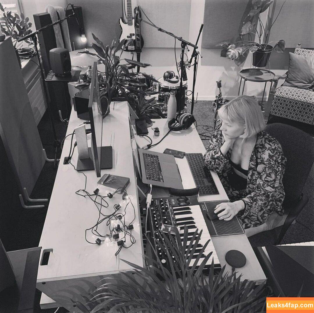 Aurora Aksnes / auroramusic / singer leaked photo photo #0011